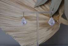 Load image into Gallery viewer, Translucent Floral Drop Earrings.
